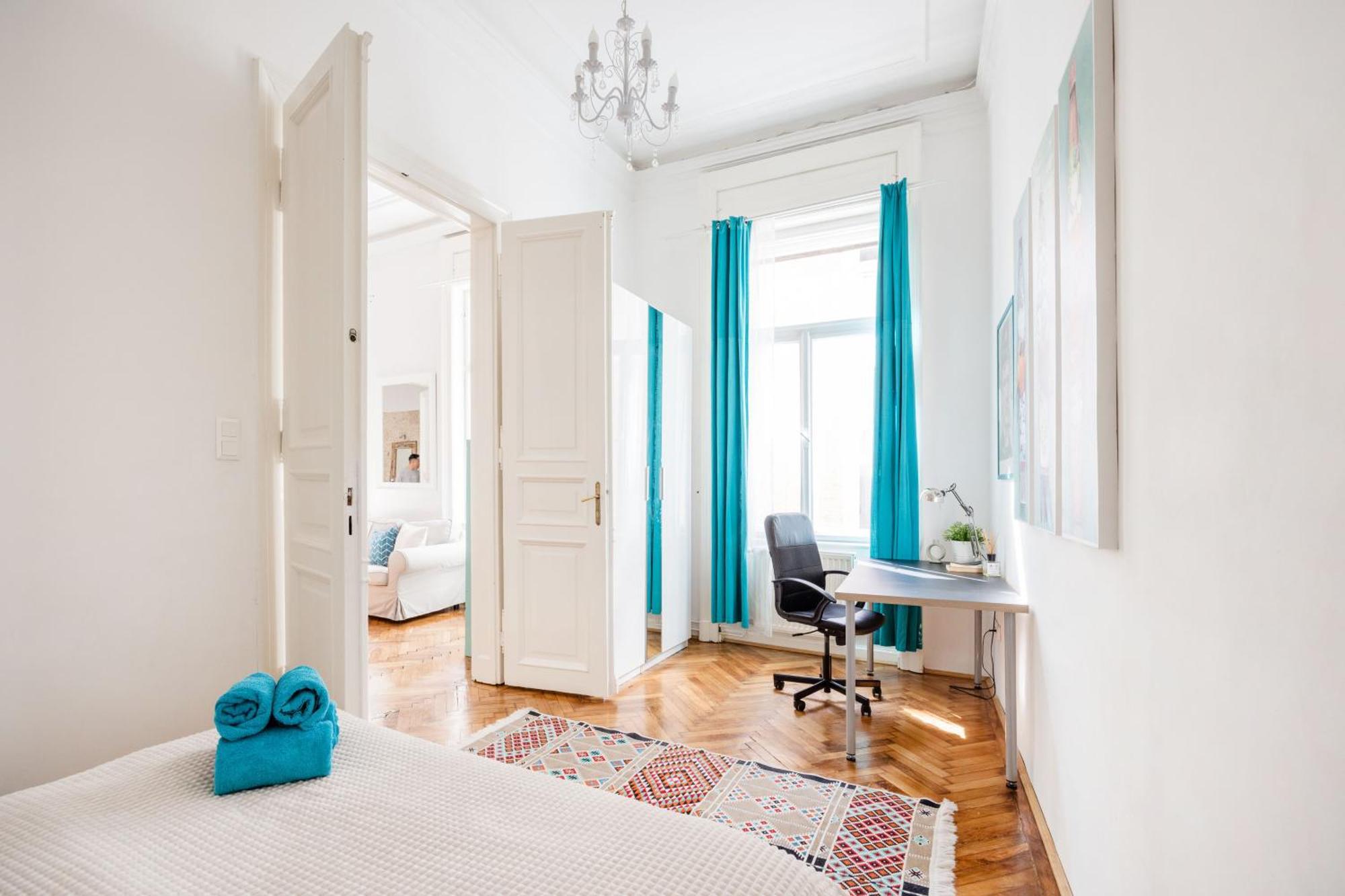 Wellness Retreat With Sauna & Jacuzzi - 1 Min To Opera Budapest Eksteriør bilde